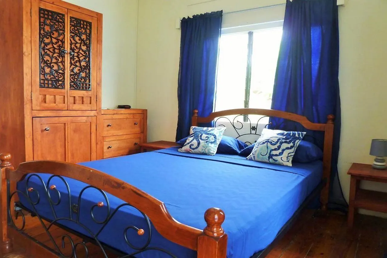 Miller'S Guest House Buccoo 2*,