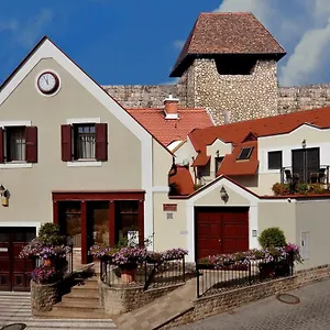 Patria Panzio , Eger Hungary